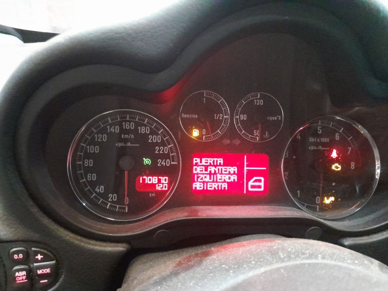 alfa romeo 147 (937_) del año 2006