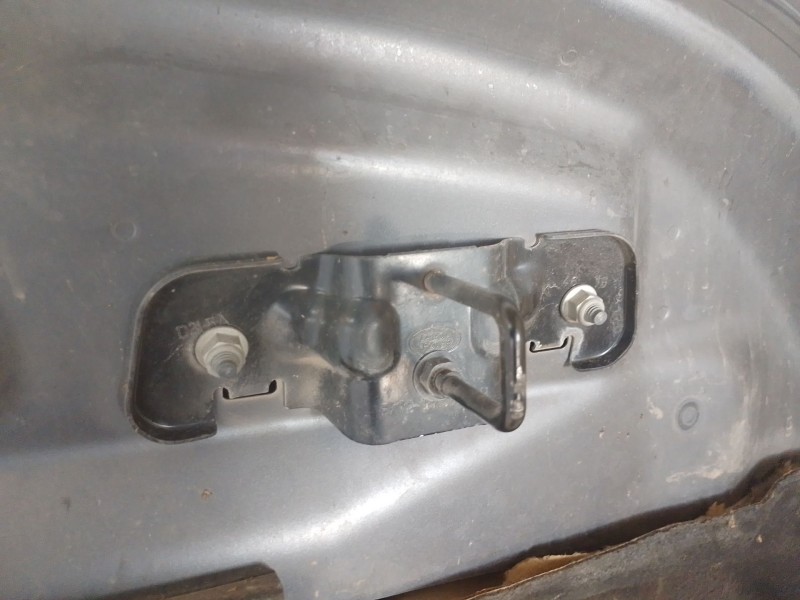 Recambio de capot para land rover discovery sport (l550) 2.0 d 4x4 referencia OEM IAM   