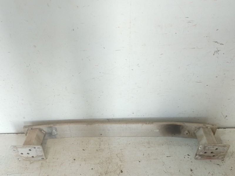 Recambio de refuerzo paragolpes delantero para peugeot partner furgoneta/monovolumen 1.6 bluehdi 100 referencia OEM IAM 555977  