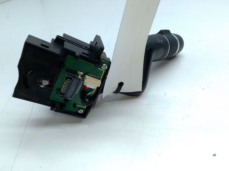 Recambio de mando luces para land rover discovery sport (l550) 2.0 d 4x4 referencia OEM IAM BJ323F972DB  