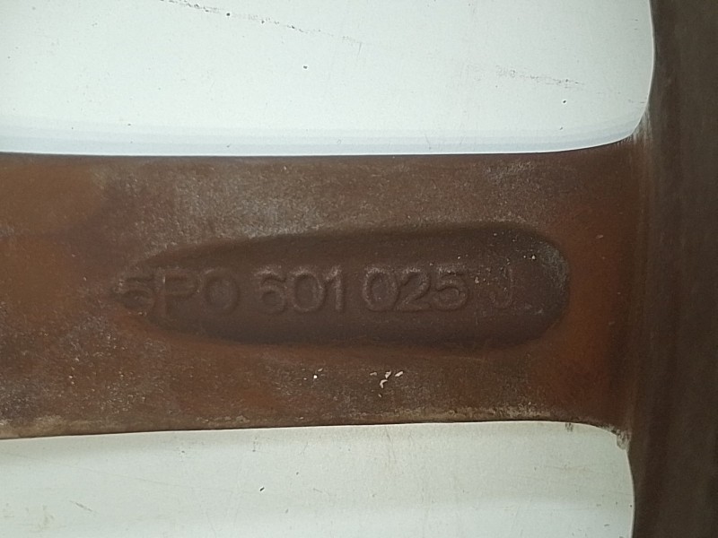 Recambio de llanta aluminio para seat leon (1p1) 1.4 tsi referencia OEM IAM 601025  