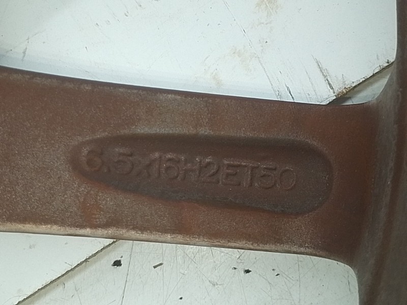 Recambio de llanta aluminio para seat leon (1p1) 1.4 tsi referencia OEM IAM 601025  