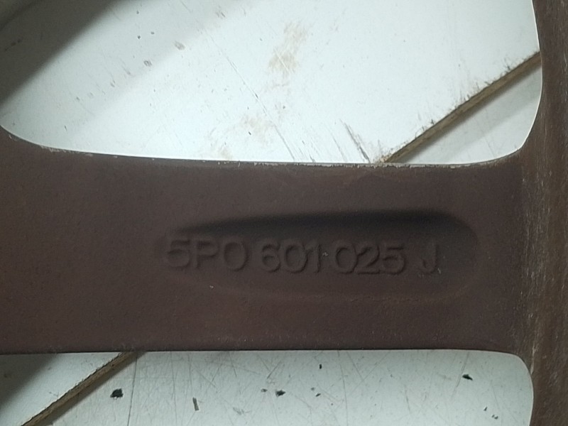 Recambio de llanta aluminio para seat leon (1p1) 1.4 tsi referencia OEM IAM 5P0601025J  