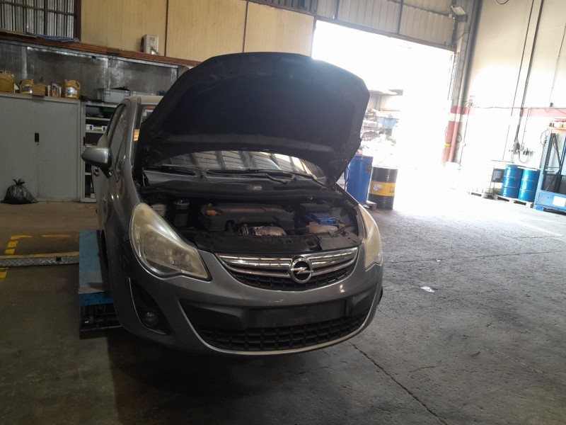 opel corsa d (s07) del año 2012