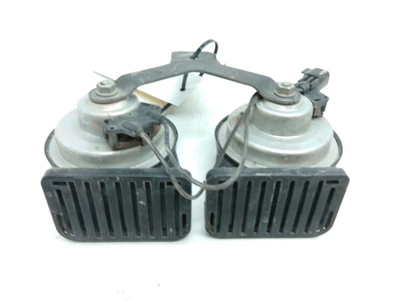 Recambio de claxon para land rover discovery sport (l550) 2.0 d 4x4 referencia OEM IAM   