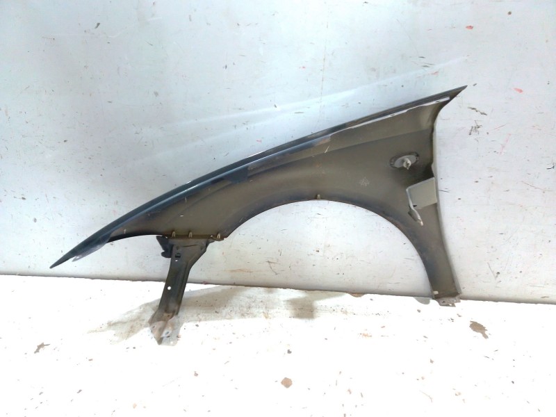 Recambio de aleta delantera derecha para seat leon (1p1) 1.4 16v referencia OEM IAM   