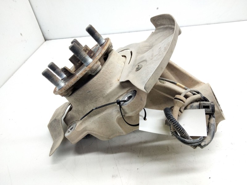 Recambio de mangueta delantera derecha para land rover discovery sport (l550) 2.0 d 4x4 referencia OEM IAM   