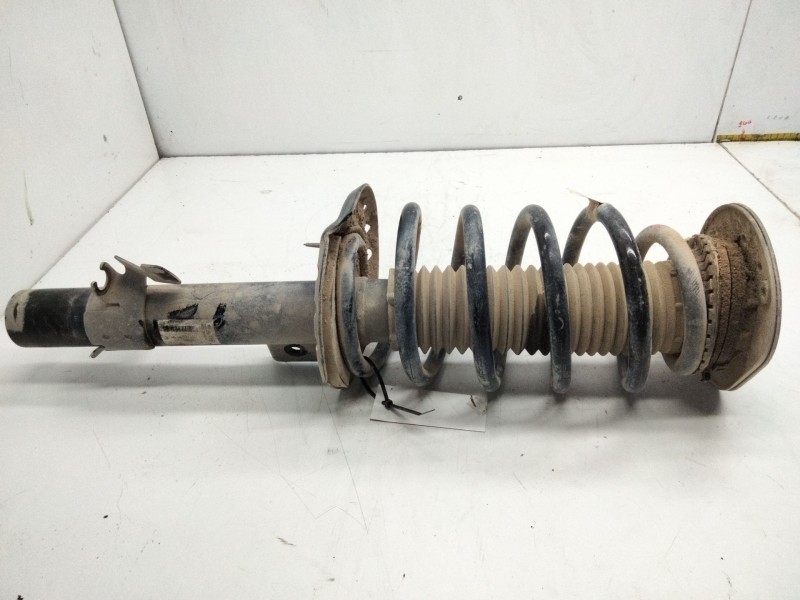 Recambio de amortiguador delantero derecho para land rover discovery sport (l550) 2.0 d 4x4 referencia OEM IAM FR7218045AC  