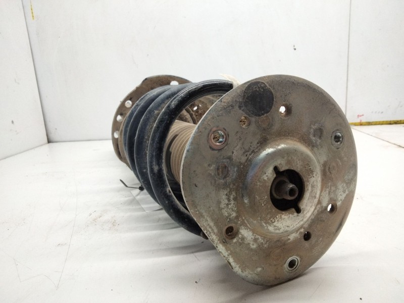 Recambio de amortiguador delantero derecho para land rover discovery sport (l550) 2.0 d 4x4 referencia OEM IAM FR7218045AC  
