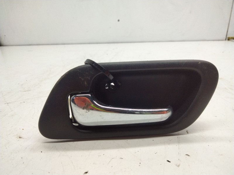 Recambio de maneta interior trasera izquierda para honda accord vi (ck, cg, ch, cf, cl) 2.0 i (cg9) referencia OEM IAM   