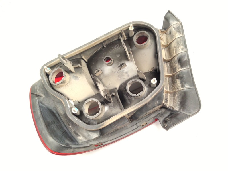 Recambio de piloto trasero izquierdo para honda accord vi (ck, cg, ch, cf, cl) 2.0 i (cg9) referencia OEM IAM   