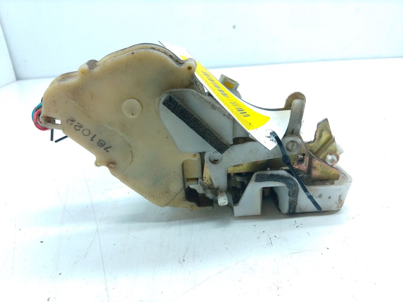 Recambio de cerradura puerta trasera derecha para honda accord vi (ck, cg, ch, cf, cl) 2.0 i (cg9) referencia OEM IAM   