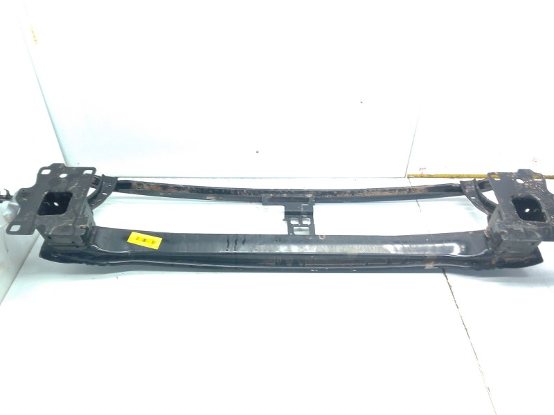 Recambio de refuerzo paragolpes delantero para ford kuga i 2.0 tdci referencia OEM IAM   