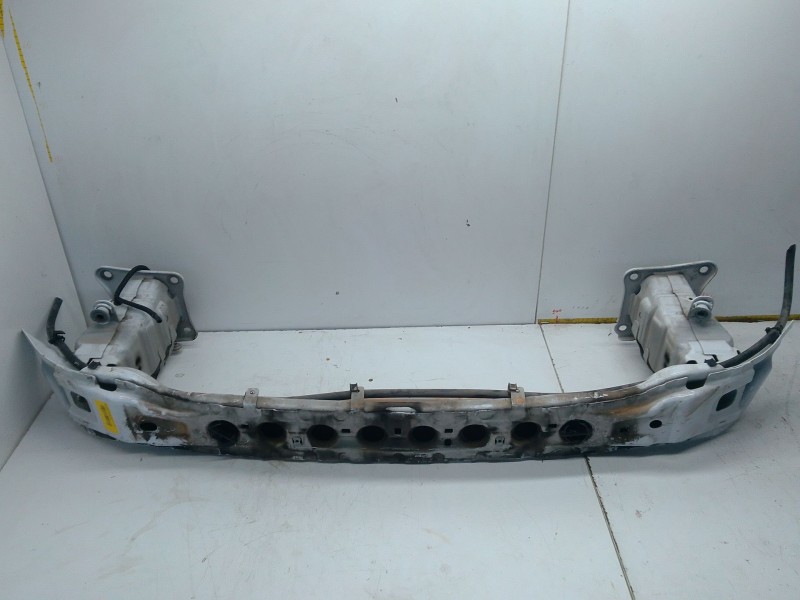 Recambio de refuerzo paragolpes delantero para ford kuga i 2.0 tdci referencia OEM IAM   