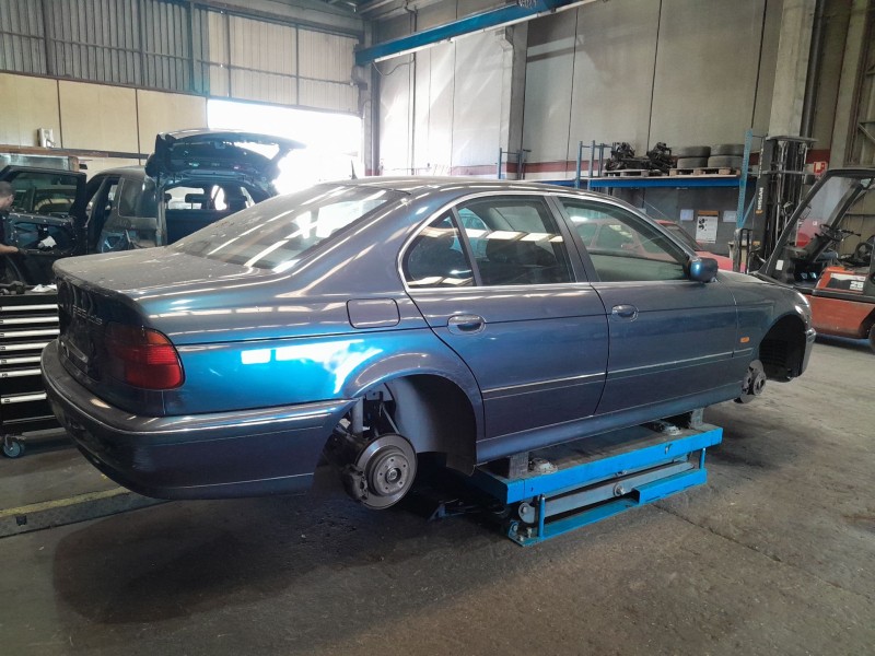 bmw 5 (e39) del año 1997
