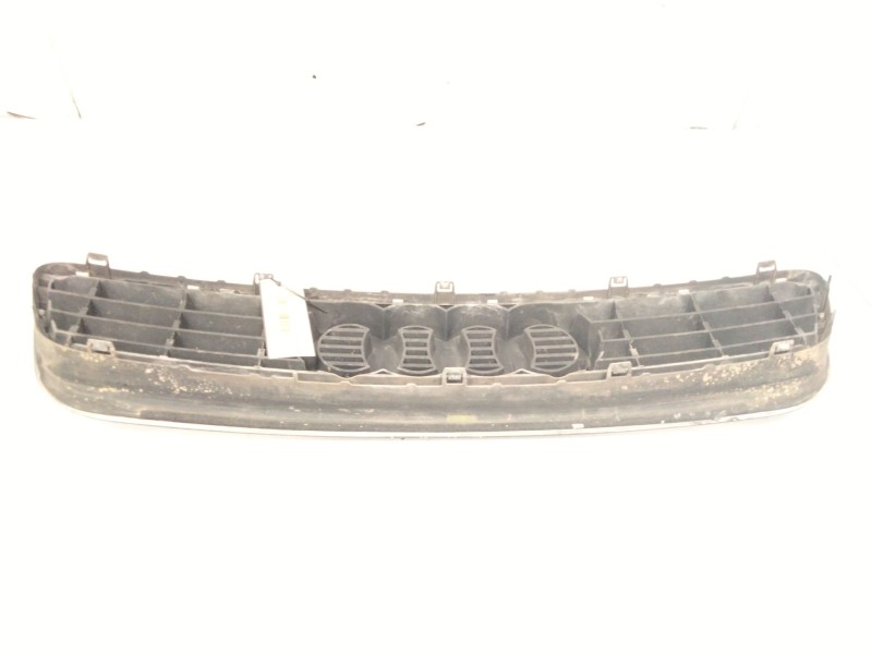 Recambio de rejilla delantera para audi a3 (8l1) 1.9 tdi referencia OEM IAM   