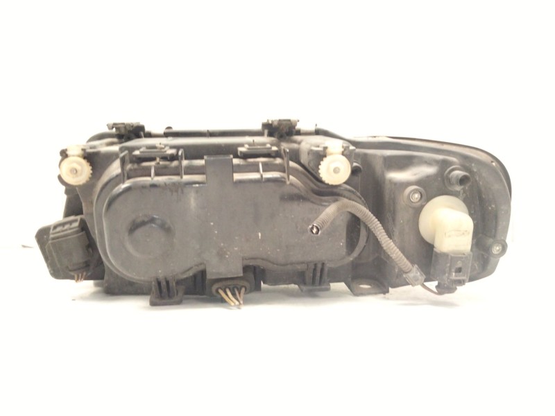 Recambio de faro derecho para audi a3 (8l1) 1.9 tdi referencia OEM IAM   