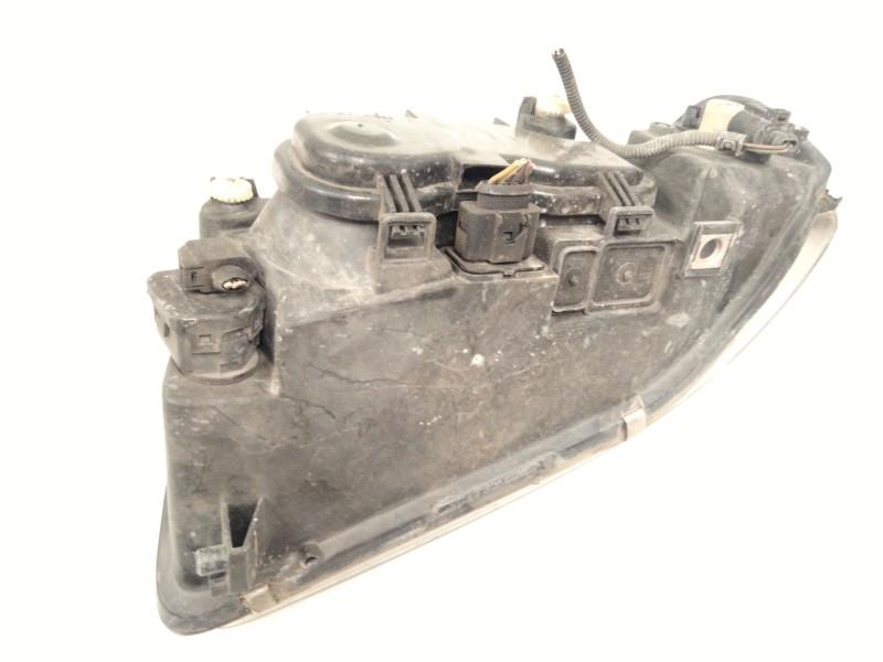 Recambio de faro derecho para audi a3 (8l1) 1.9 tdi referencia OEM IAM   