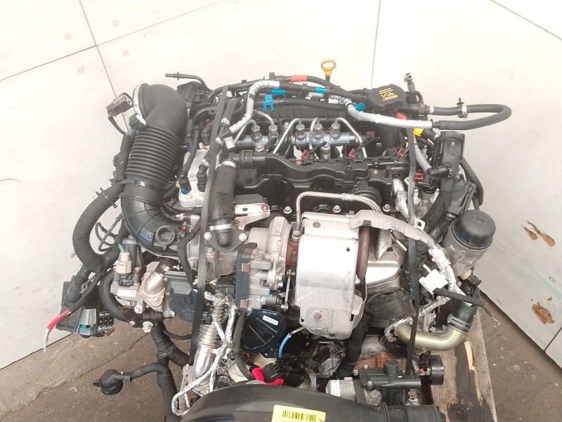 Recambio de motor completo para land rover discovery sport (l550) 2.0 d 4x4 referencia OEM IAM   
