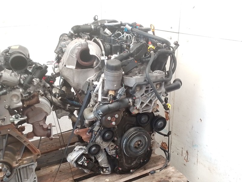 Recambio de motor completo para land rover discovery sport (l550) 2.0 d 4x4 referencia OEM IAM   