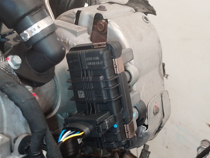 Recambio de motor completo para land rover discovery sport (l550) 2.0 d 4x4 referencia OEM IAM   