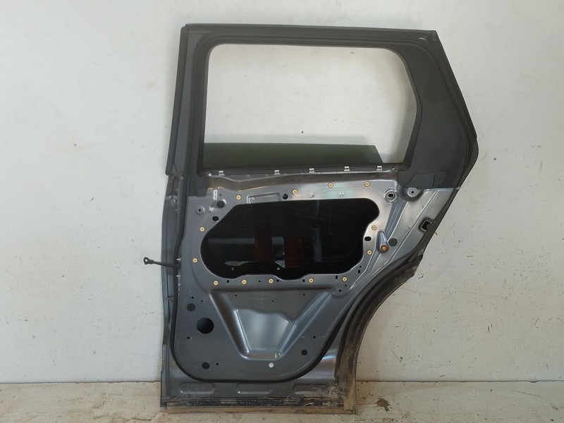 Recambio de puerta trasera derecha para land rover discovery sport (l550) 2.0 d 4x4 referencia OEM IAM   