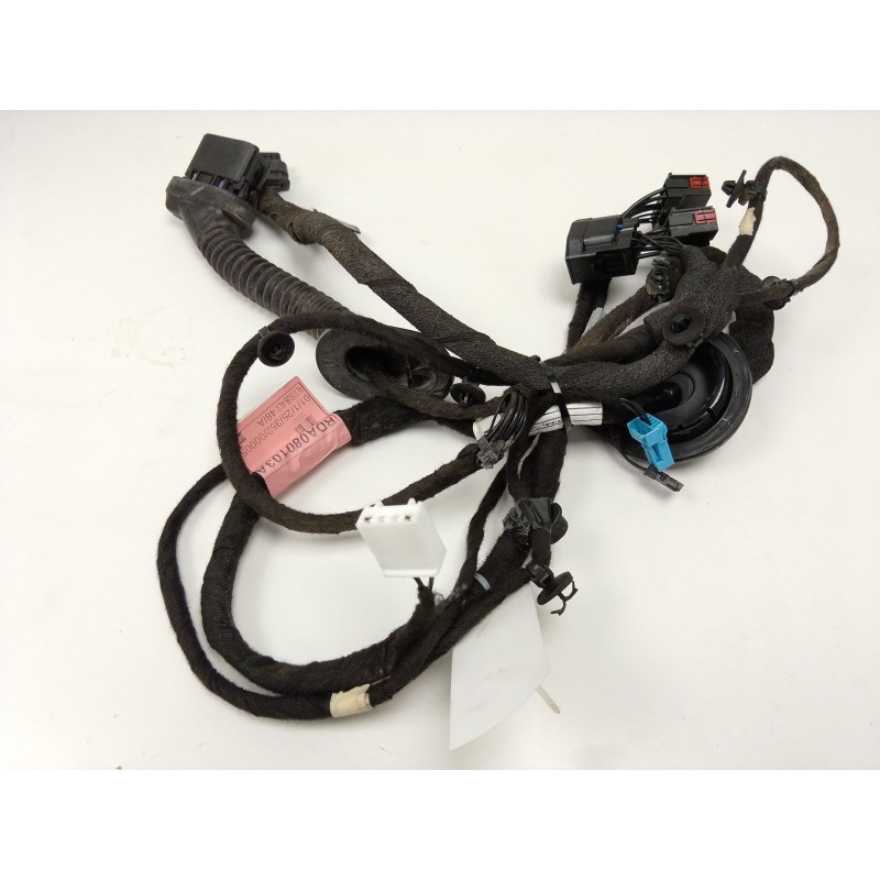 Recambio de instalacion puerta trasera izquierda para land rover discovery sport (l550) 2.0 d 4x4 referencia OEM IAM FK7214633  