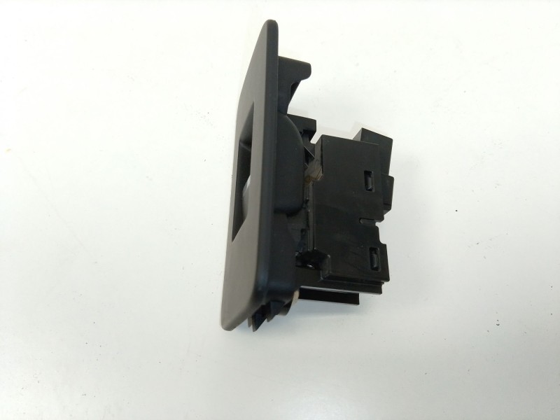 Recambio de mando elevalunas trasero derecho para land rover discovery sport (l550) 2.0 d 4x4 referencia OEM IAM   