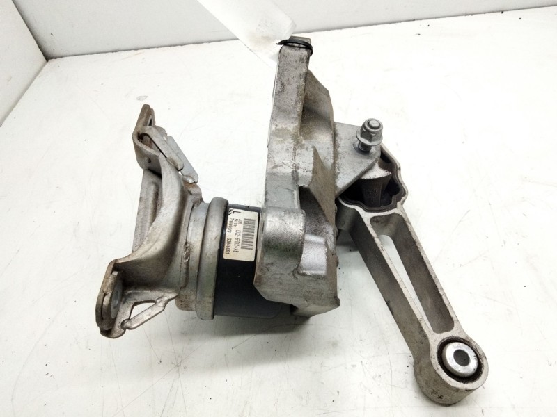 Recambio de soporte motor para land rover discovery sport (l550) 2.0 d 4x4 referencia OEM IAM   