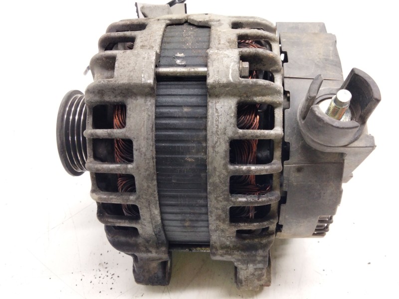 Recambio de alternador para land rover discovery sport (l550) 2.0 d 4x4 referencia OEM IAM   