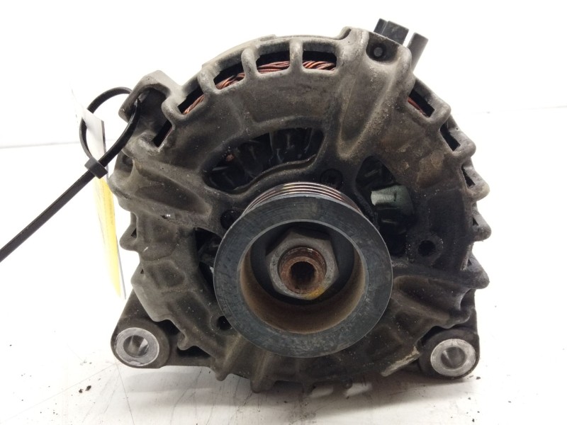 Recambio de alternador para land rover discovery sport (l550) 2.0 d 4x4 referencia OEM IAM   