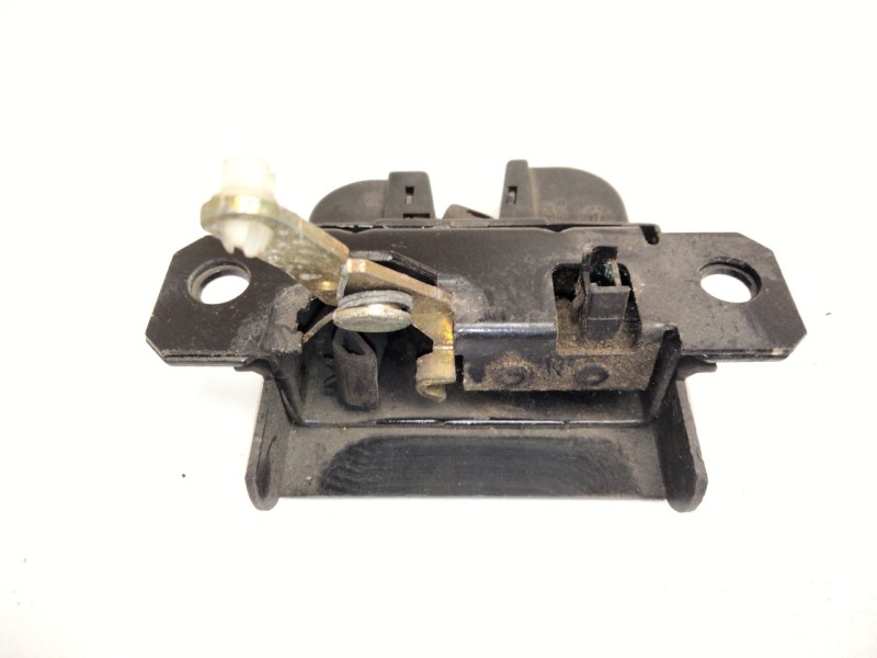 Recambio de cerradura maletero / porton para volkswagen golf iv berlina (1j1) highline 4motion referencia OEM IAM 1J6827505B  
