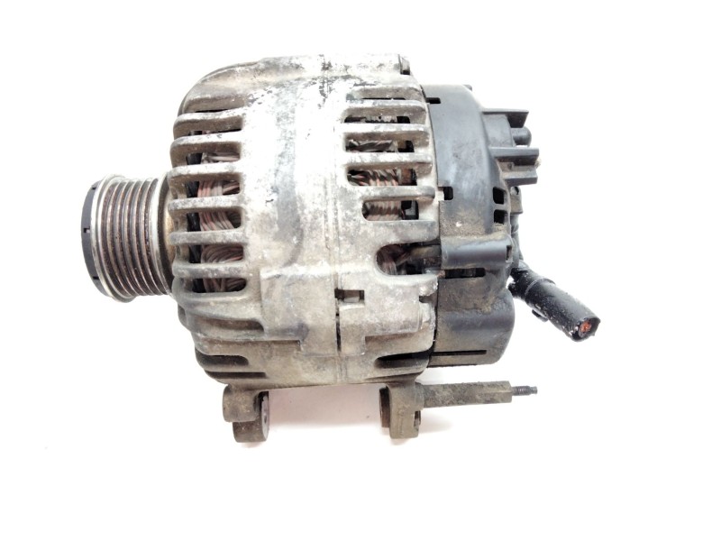 Recambio de alternador para volkswagen golf v (1k1) 2.0 tdi referencia OEM IAM 06F903023C  