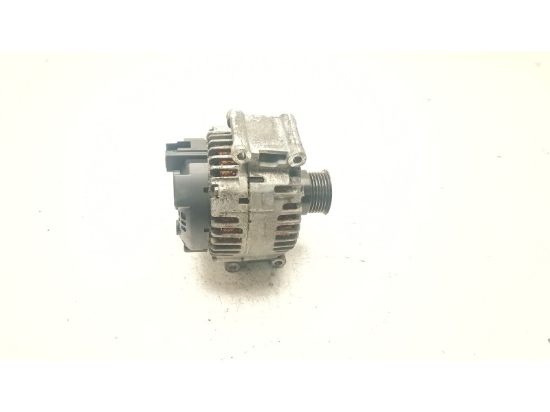 Recambio de alternador para mercedes-benz clase c (w204) c 220 cdi (204.002) referencia OEM IAM A0009060401  
