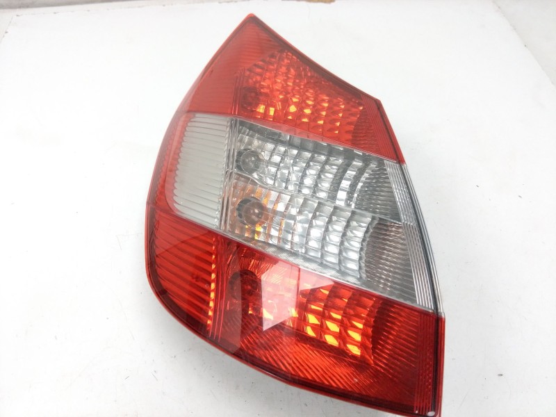 Recambio de piloto trasero izquierdo para renault grand scénic ii (jm0/1_) 1.5 dci (jm02, jm13) referencia OEM IAM 8200493374G  