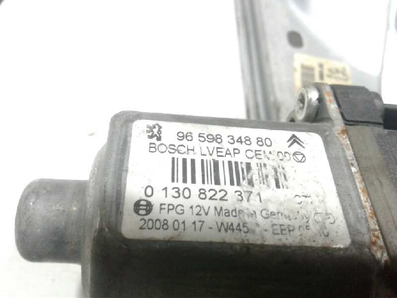 Recambio de elevalunas trasero derecho para peugeot 3008 confort referencia OEM IAM 962942  