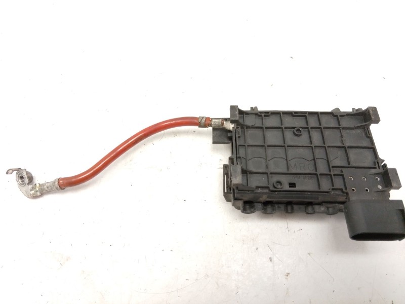 Recambio de fusible bateria para volkswagen golf iv (1j1) 1.6 referencia OEM IAM 1J0937617D  