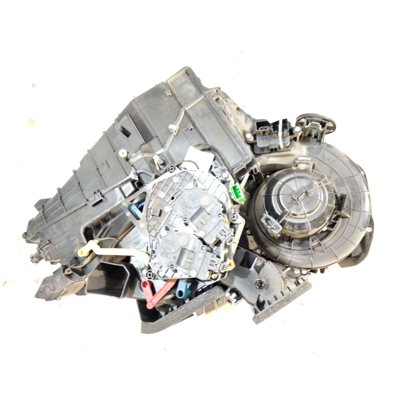 Recambio de calefaccion entera normal para land rover discovery sport (l550) 2.0 d 4x4 referencia OEM IAM FK7219B555  