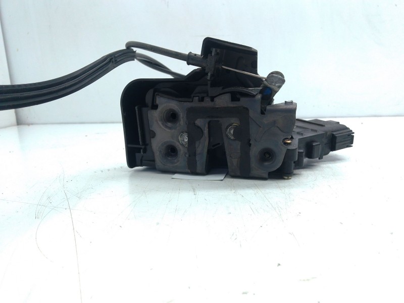 Recambio de cerradura puerta delantera derecha para ford focus c-max (dm2) 1.8 tdci referencia OEM IAM   