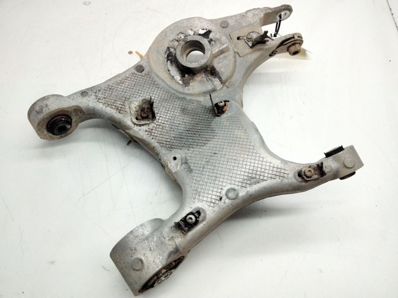 Recambio de brazo suspension inferior trasero izquierdo para land rover discovery sport (l550) 2.0 d 4x4 referencia OEM IAM   