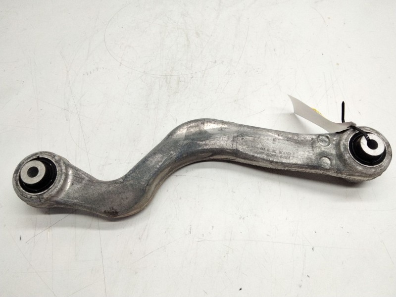 Recambio de brazo suspension superior trasero derecho para land rover discovery sport (l550) 2.0 d 4x4 referencia OEM IAM   