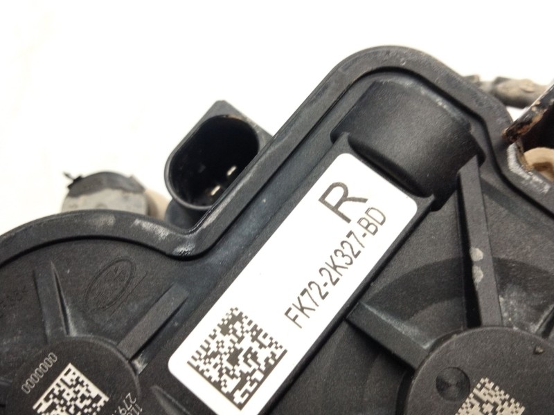 Recambio de pinza freno trasera derecha para land rover discovery sport (l550) 2.0 d 4x4 referencia OEM IAM   