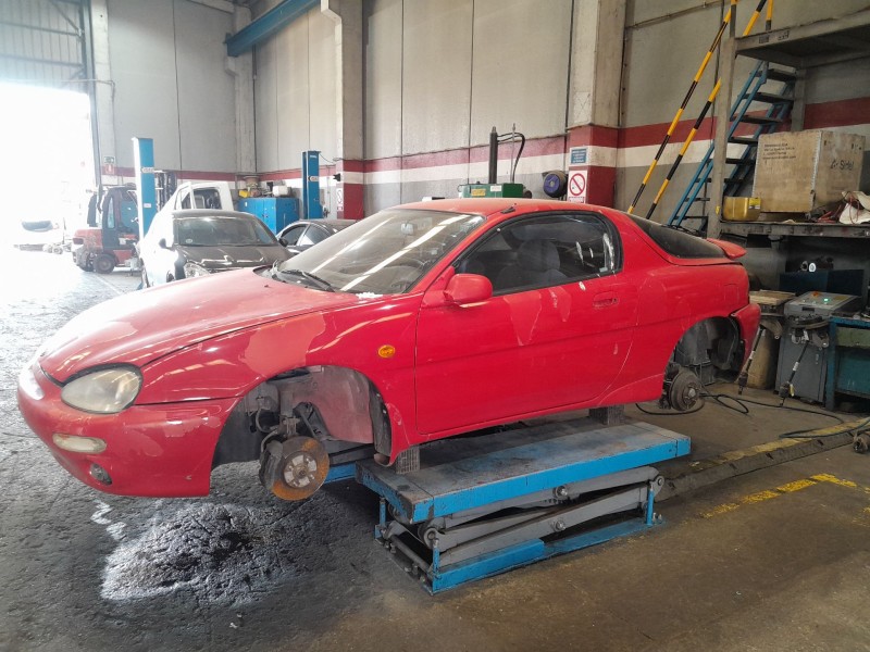 mazda mx-3 (ec) del año 1998