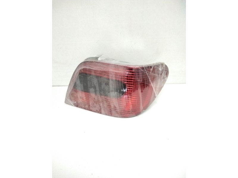 Recambio de piloto trasero derecho para citroën xsara berlina 1.6 16v tonic referencia OEM IAM 6351J5 2534D 