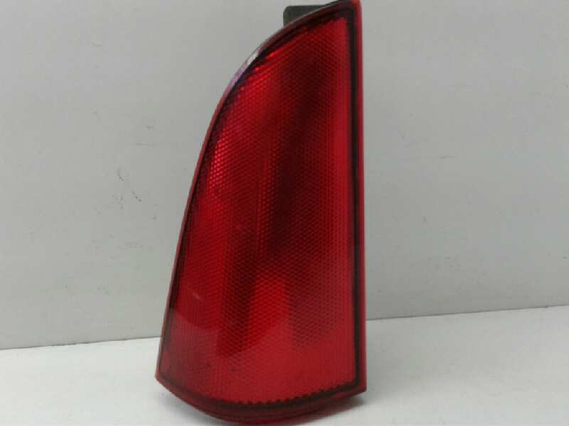 Recambio de piloto trasero izquierdo para mercedes-benz vito caja cerrada 6.03  2.1 cdi cat referencia OEM IAM A6398200554  