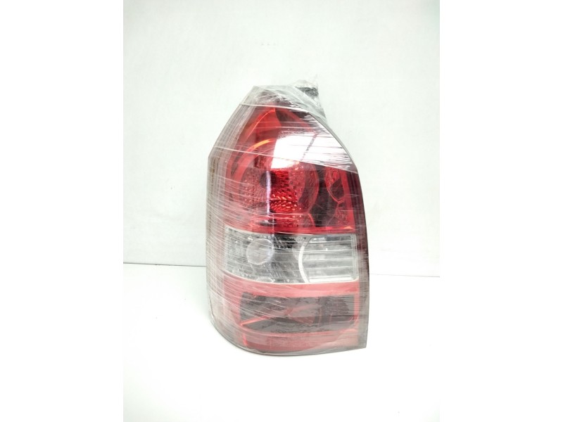 Recambio de piloto trasero izquierdo para hyundai tucson (jm) 2.0 crdi comfort referencia OEM IAM 924012E0  