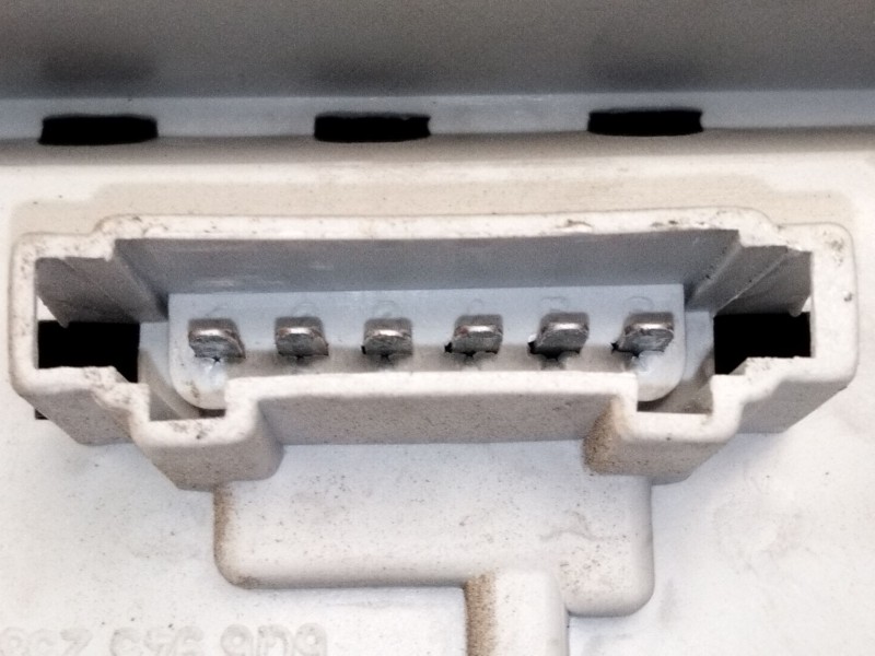 Recambio de piloto trasero derecho para volkswagen polo iv (9n_, 9a_) 1.4 tdi referencia OEM IAM 6Q6945096G  