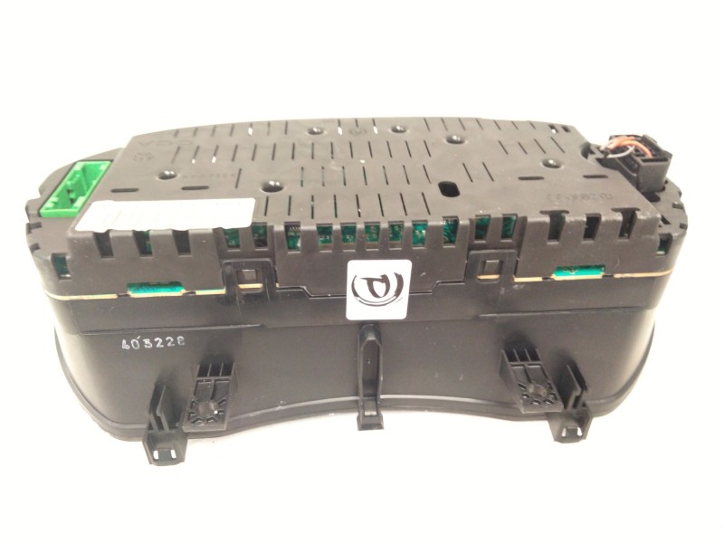 Recambio de cuadro instrumentos para volkswagen polo iv (9n_, 9a_) 1.4 tdi referencia OEM IAM 6Q0920820L  