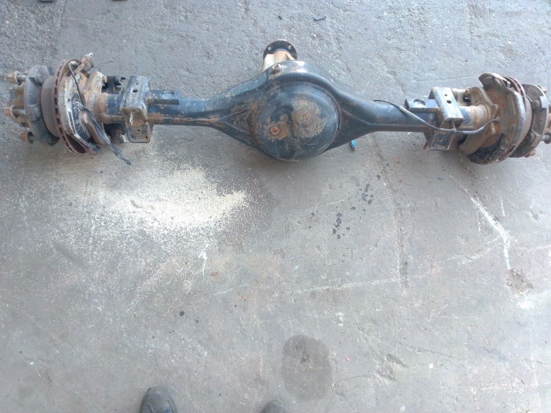Recambio de puente trasero para nissan nt500 35.15 referencia OEM IAM   