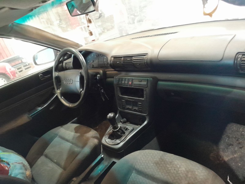 audi a4 b5 (8d2) del año 1996